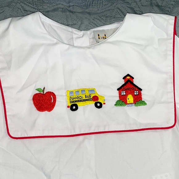 Perfect for first day of school! - Picture 5 of 6